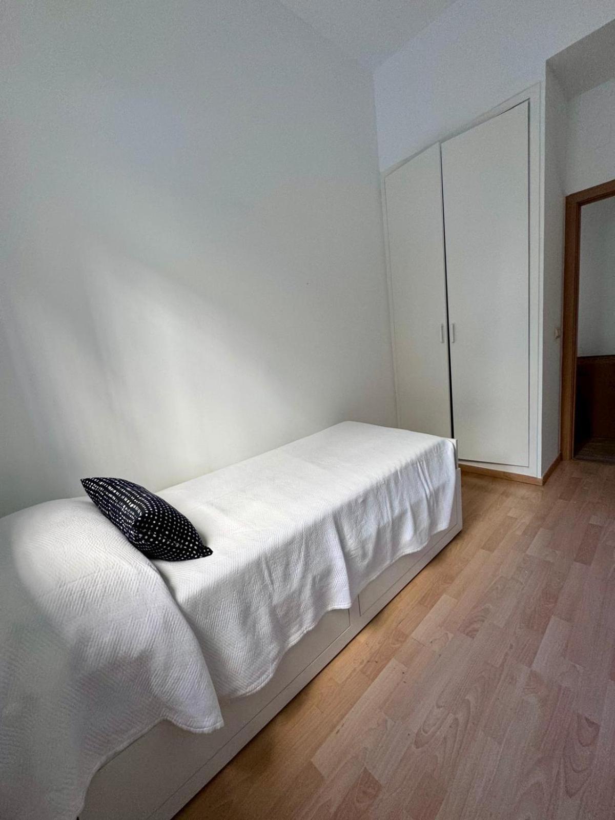 Pamis Apartament Sants, Barcelona Kültér fotó